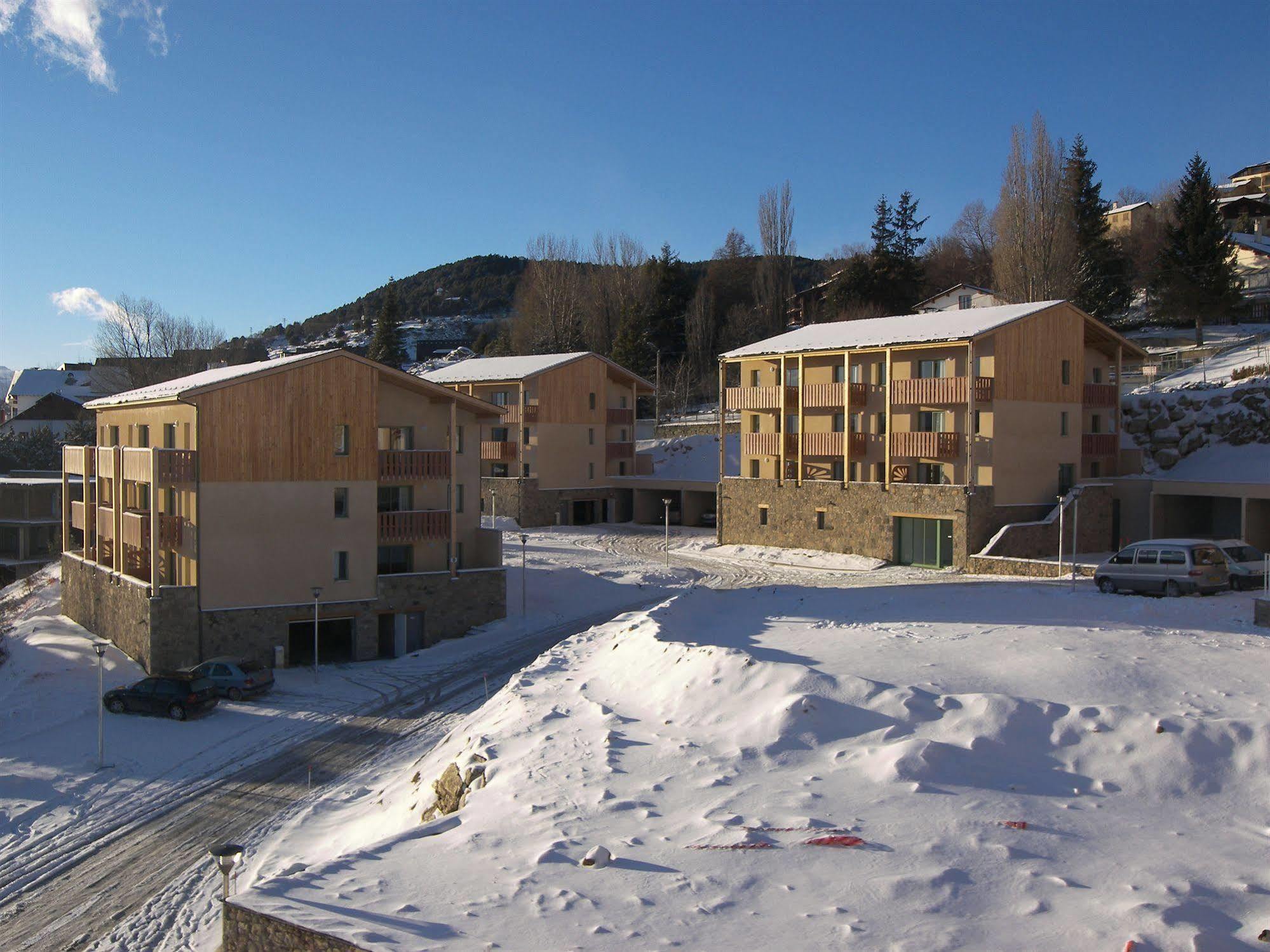 Residence Nemea Les Chalets Du Belvedere Font-Romeu-Odeillo-Via Exterior photo