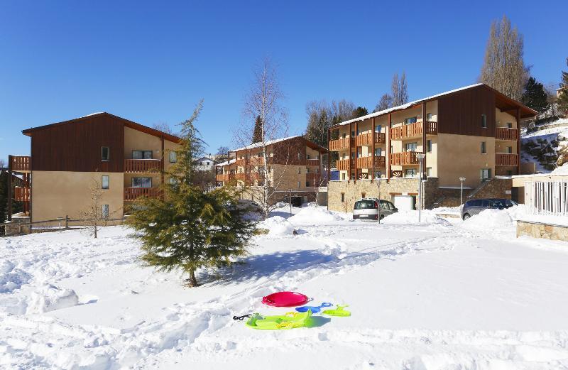 Residence Nemea Les Chalets Du Belvedere Font-Romeu-Odeillo-Via Exterior photo